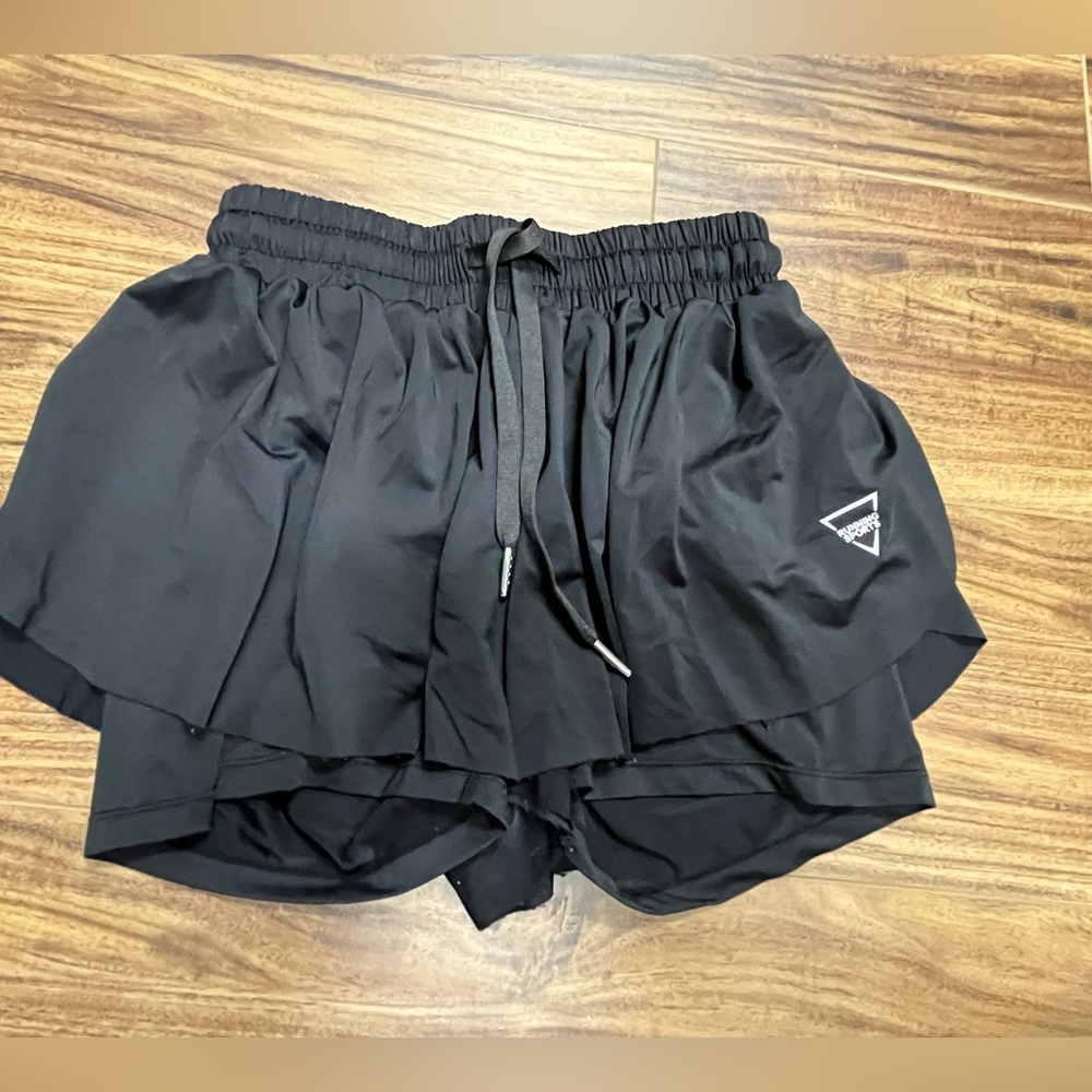 - Fit2Run Running Sports black shorts skort size XS